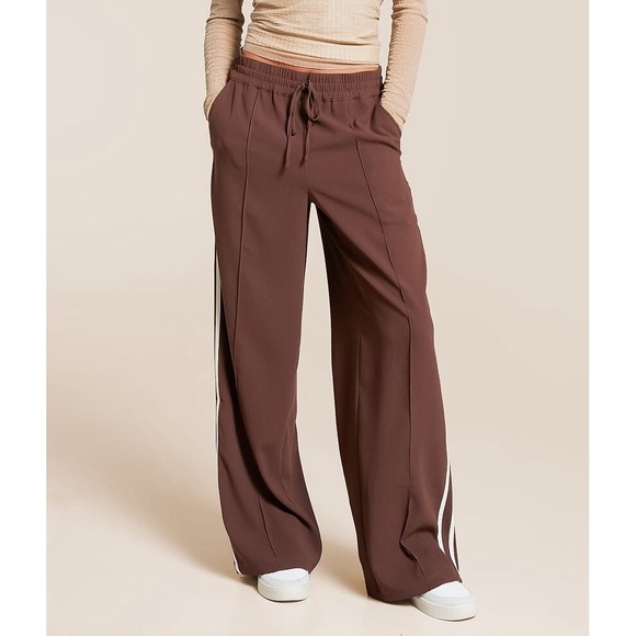 Z Supply Pants - Z Supply Saunders Track Pants Small Side Leg Stripes Brown